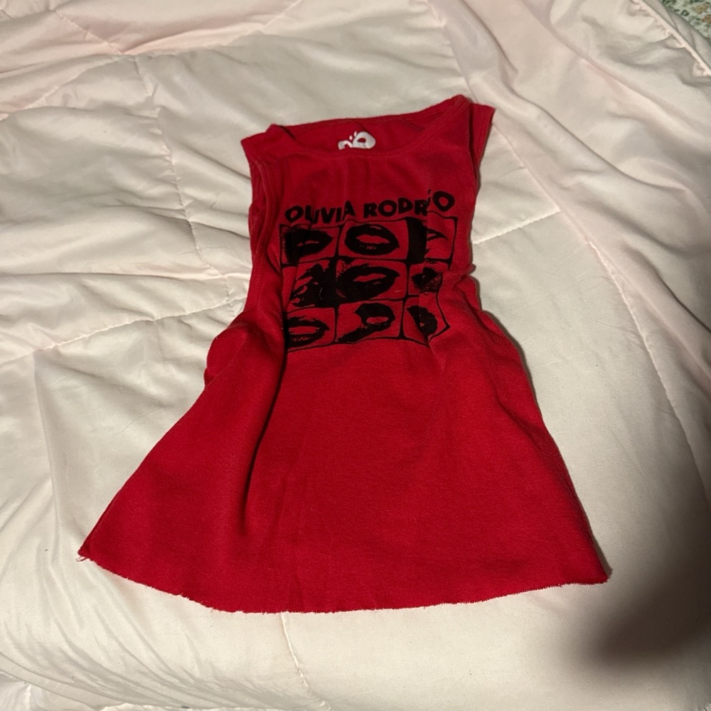 Women’s M Grunge Urban Outfitters Olivia Rodrigo tank top